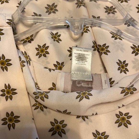 Loft Olive Sweater/Tank Layered Set - Picture 5 of 5